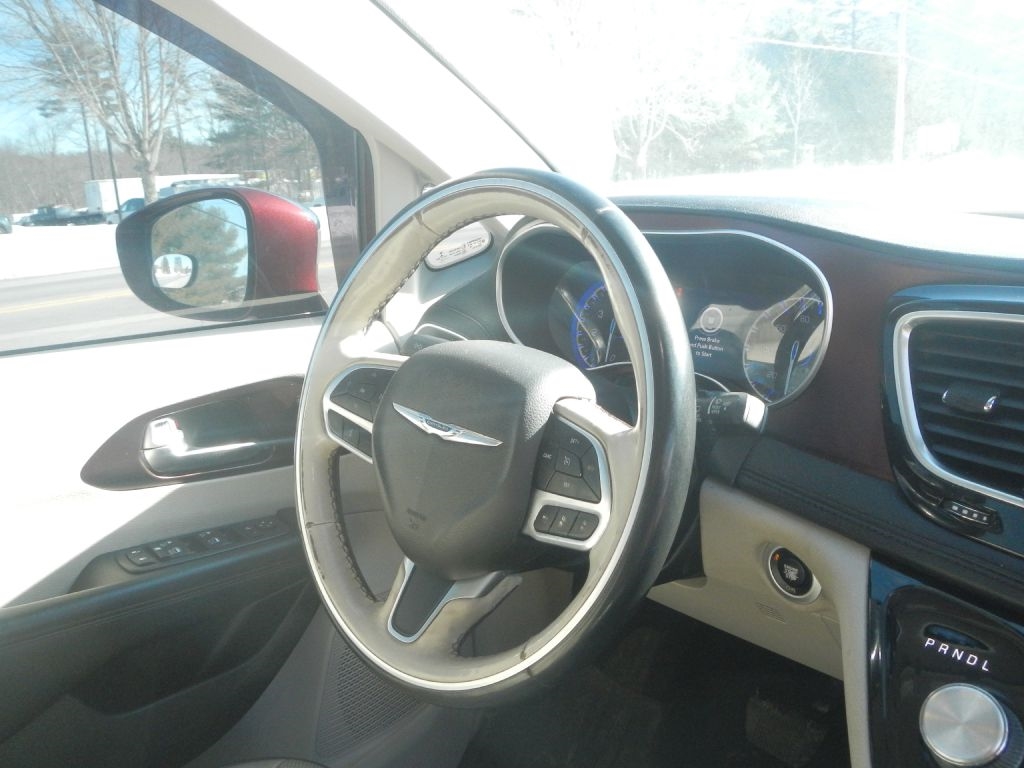 Chrysler Pacifica Limited 2019