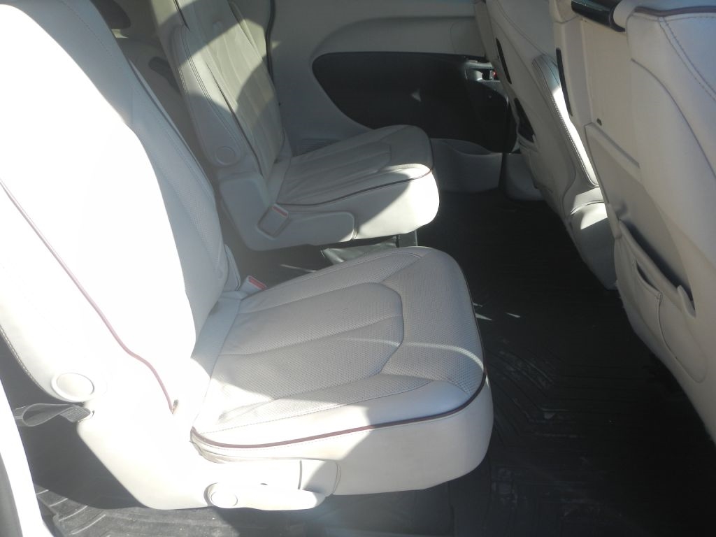 Chrysler Pacifica Limited 2019