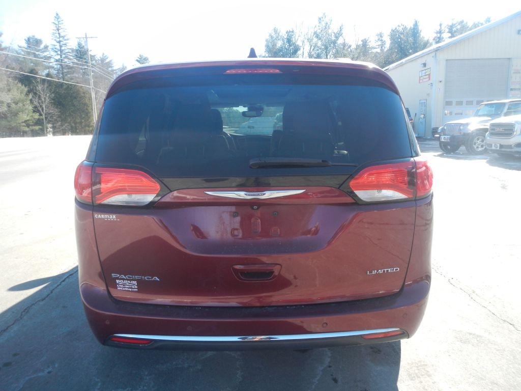 Chrysler Pacifica Limited 2019