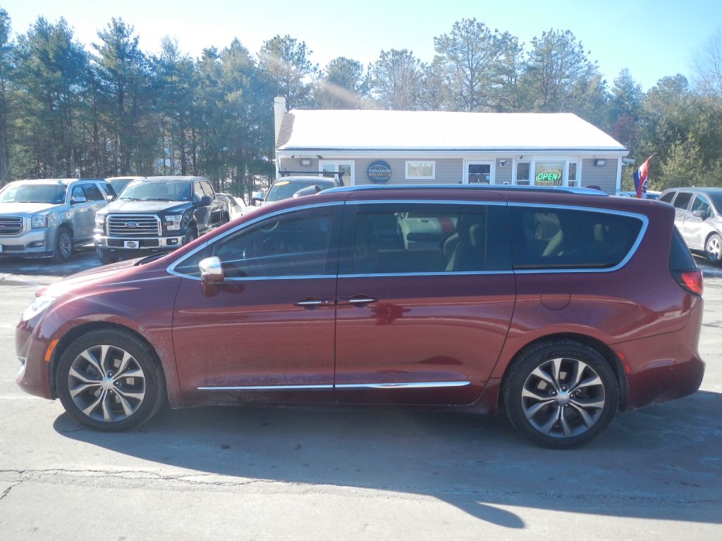 Chrysler Pacifica Limited 2019