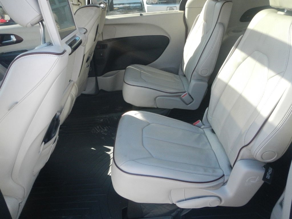 Chrysler Pacifica Limited 2019