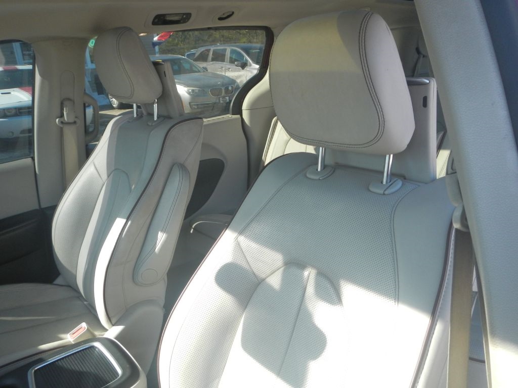 Chrysler Pacifica Limited 2019