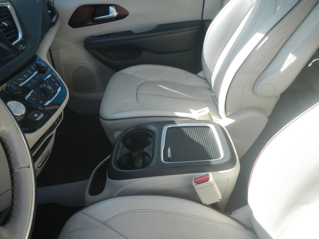 Chrysler Pacifica Limited 2019