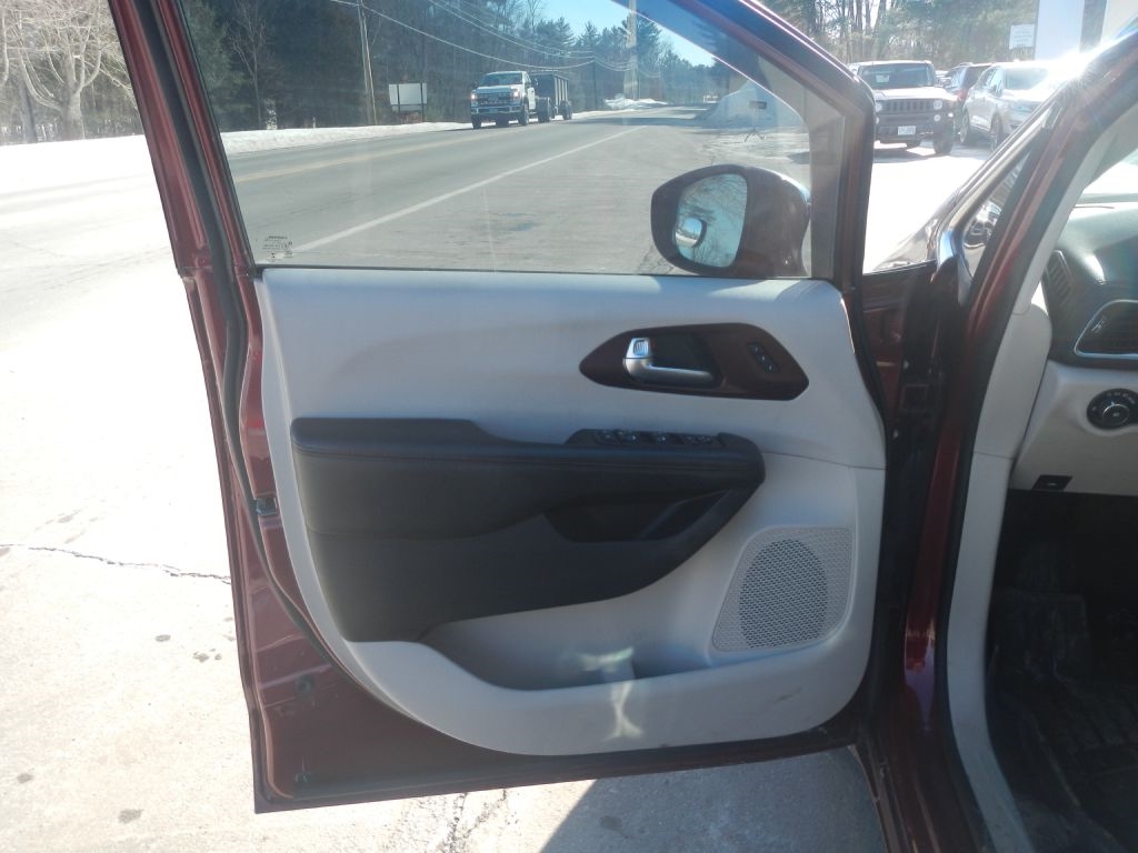 Chrysler Pacifica Limited 2019