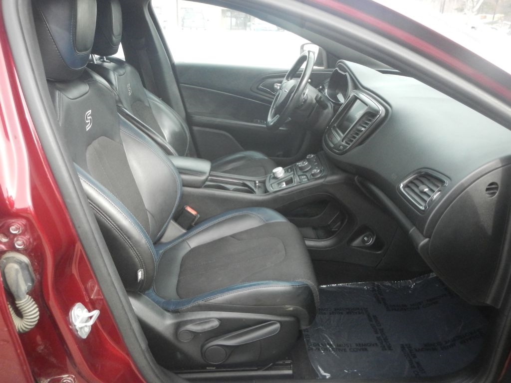 Chrysler 200 S AWD 2016