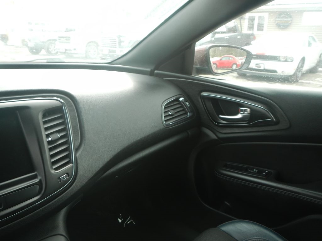 Chrysler 200 S AWD 2016