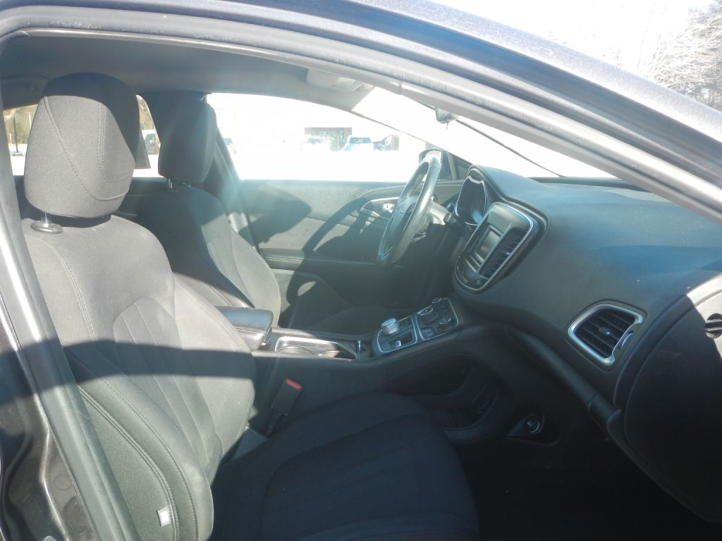 Chrysler 200 Limited 2015