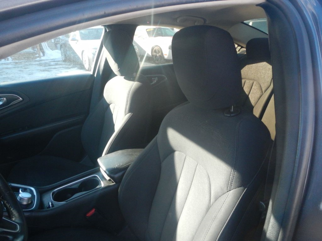 Chrysler 200 Limited 2015