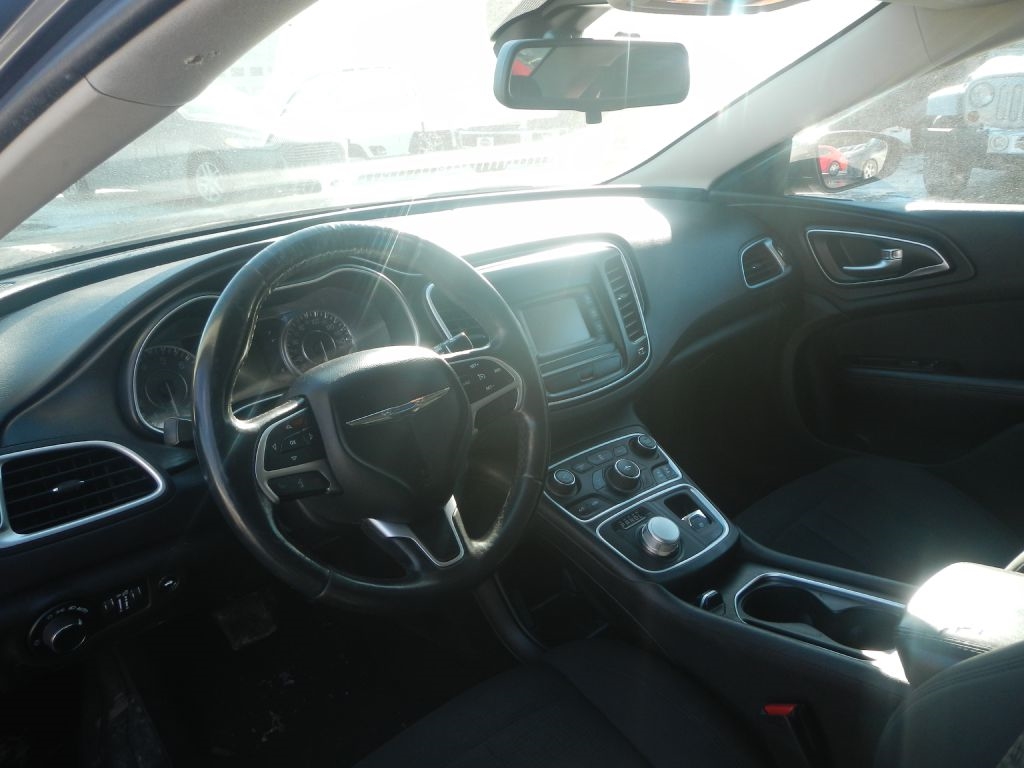 Chrysler 200 Limited 2015