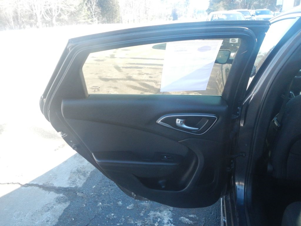 Chrysler 200 Limited 2015