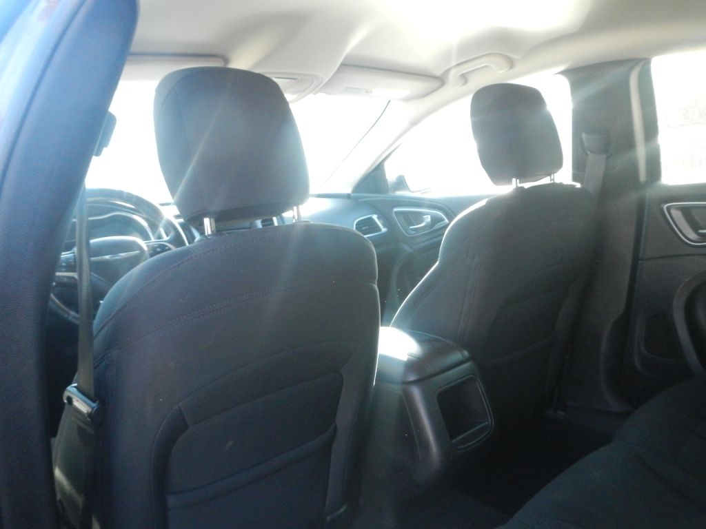 Chrysler 200 Limited 2015