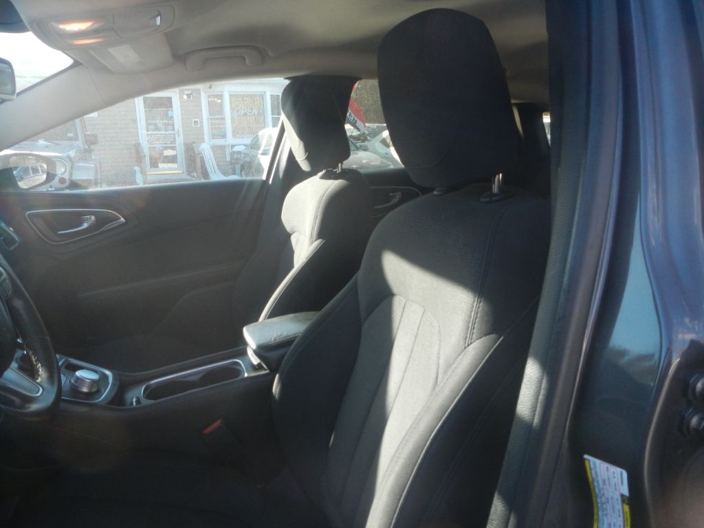 Chrysler 200 Limited 2015