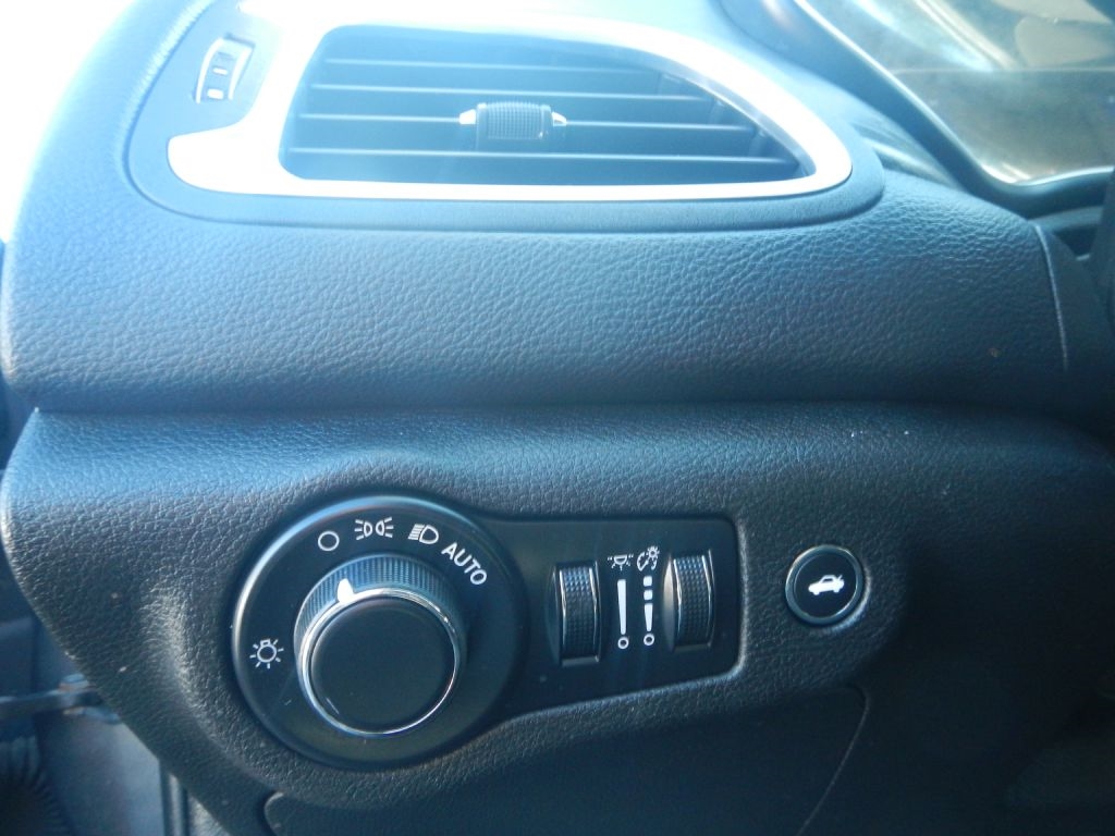 Chrysler 200 Limited 2015