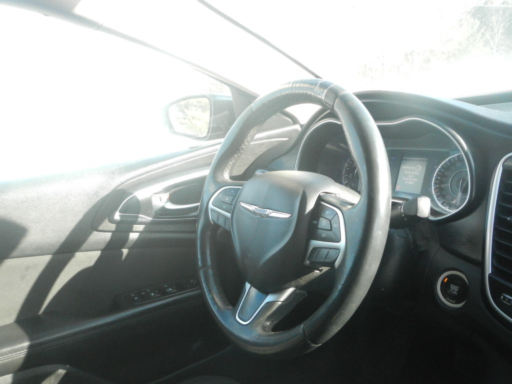 Chrysler 200 Limited 2015