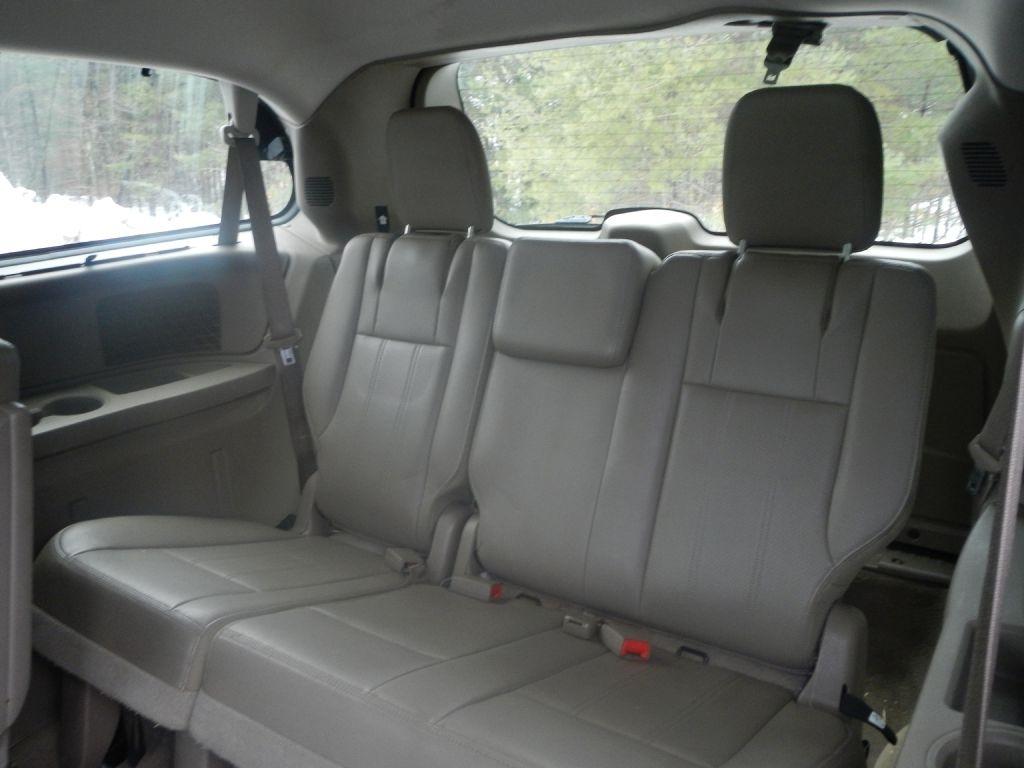 Chrysler Town & Country Touring-L 2014