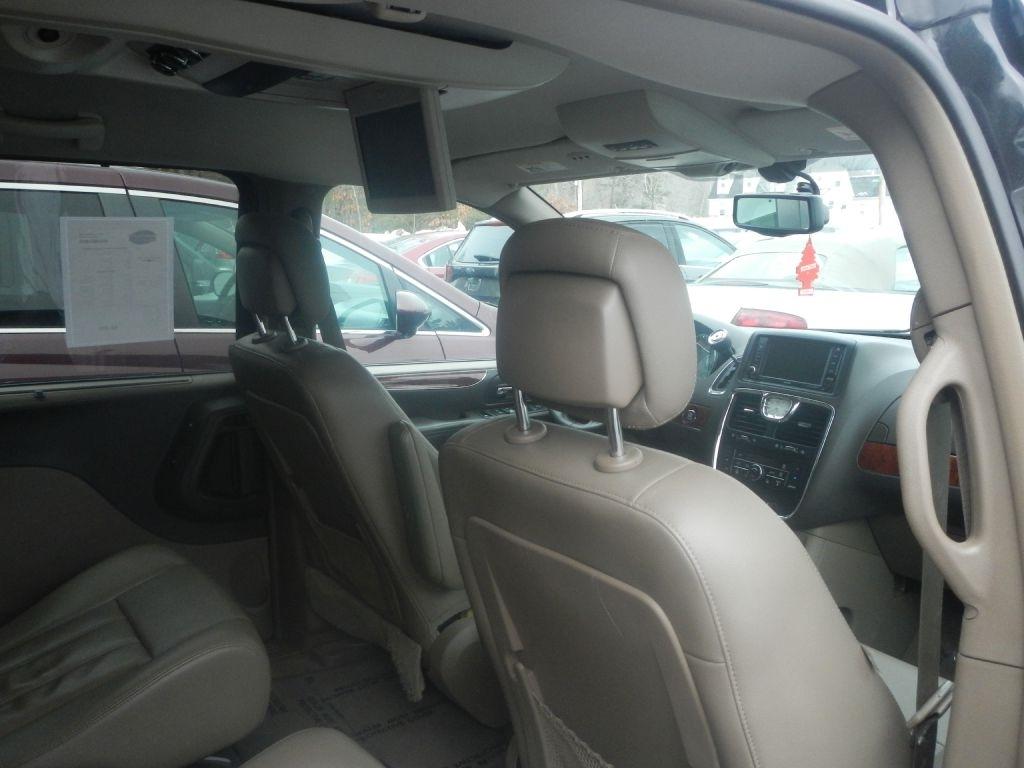 Chrysler Town & Country Touring-L 2014