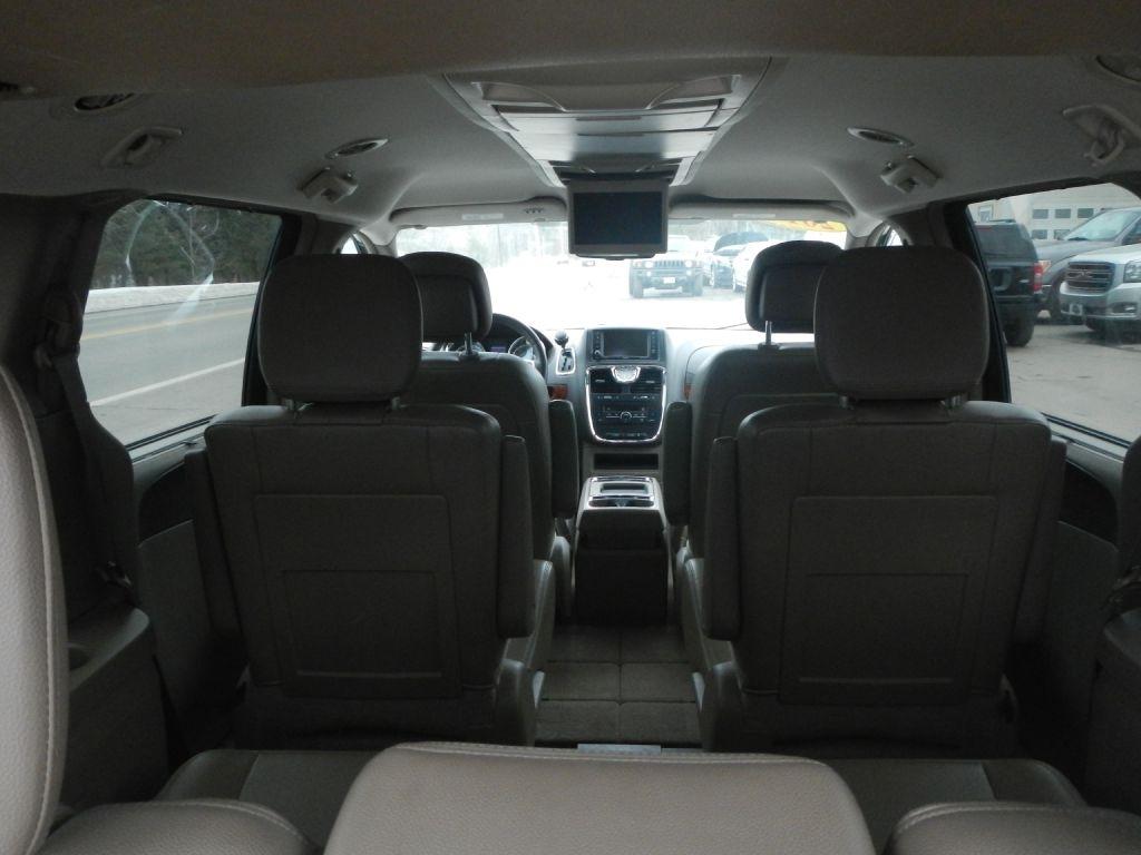 Chrysler Town & Country Touring 2014