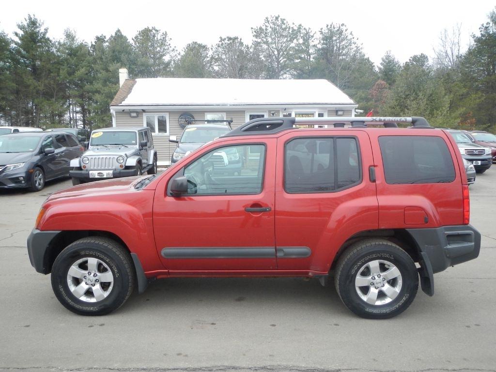 Nissan Xterra X 4WD 2013