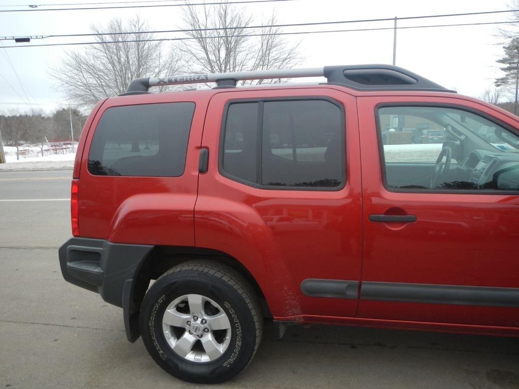 Nissan Xterra X 4WD 2013