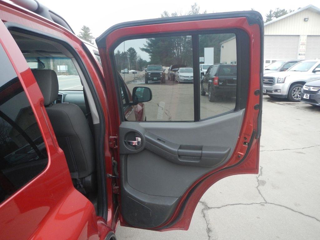 Nissan Xterra X 4WD 2013