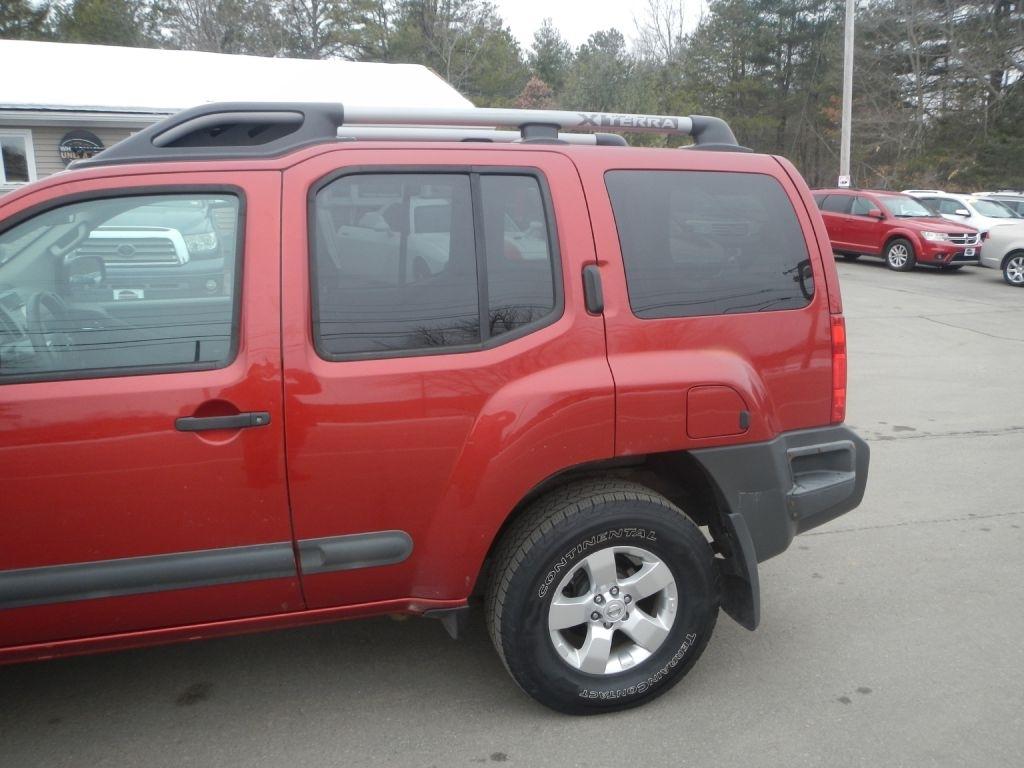 Nissan Xterra X 4WD 2013