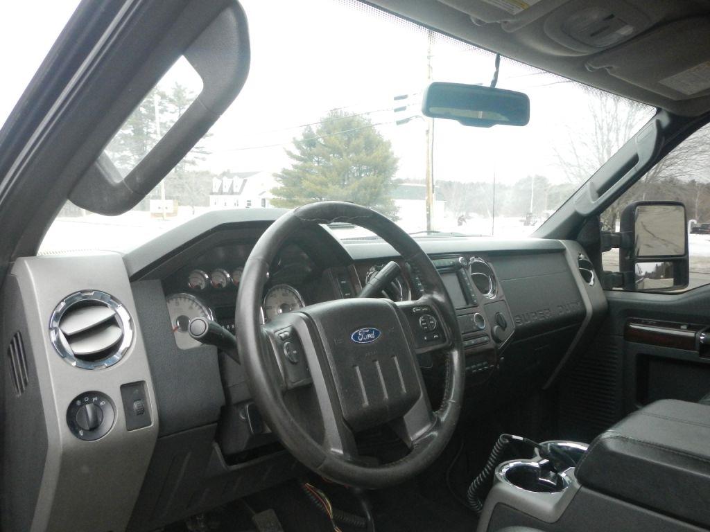 Ford F-350 SD Lariat Crew Cab 4WD 2009