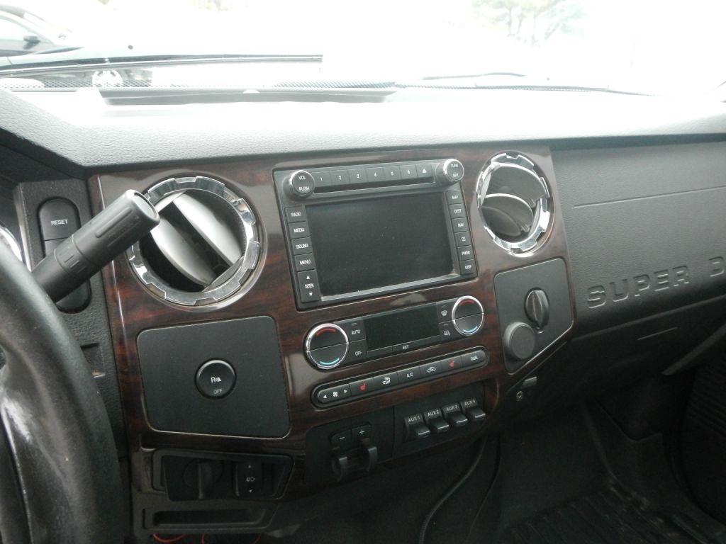 Ford F-350 SD Lariat Crew Cab 4WD 2009