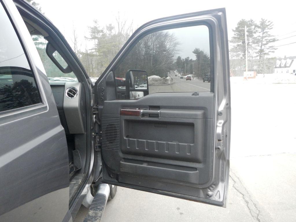 Ford F-350 SD Lariat Crew Cab 4WD 2009