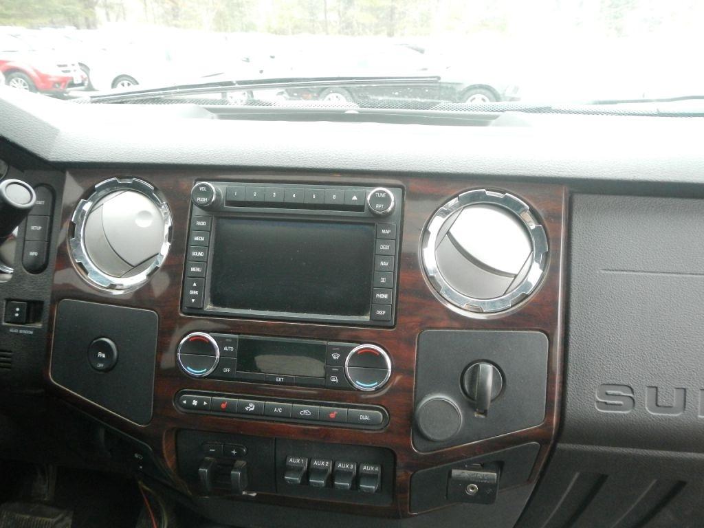 Ford F-350 SD Lariat Crew Cab 4WD 2009