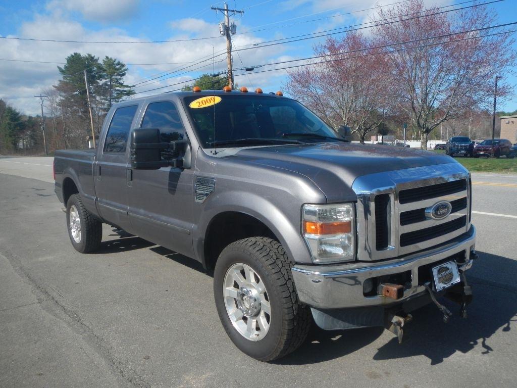 2009 Ford F-350 SD Lariat Crew Cab 4WD