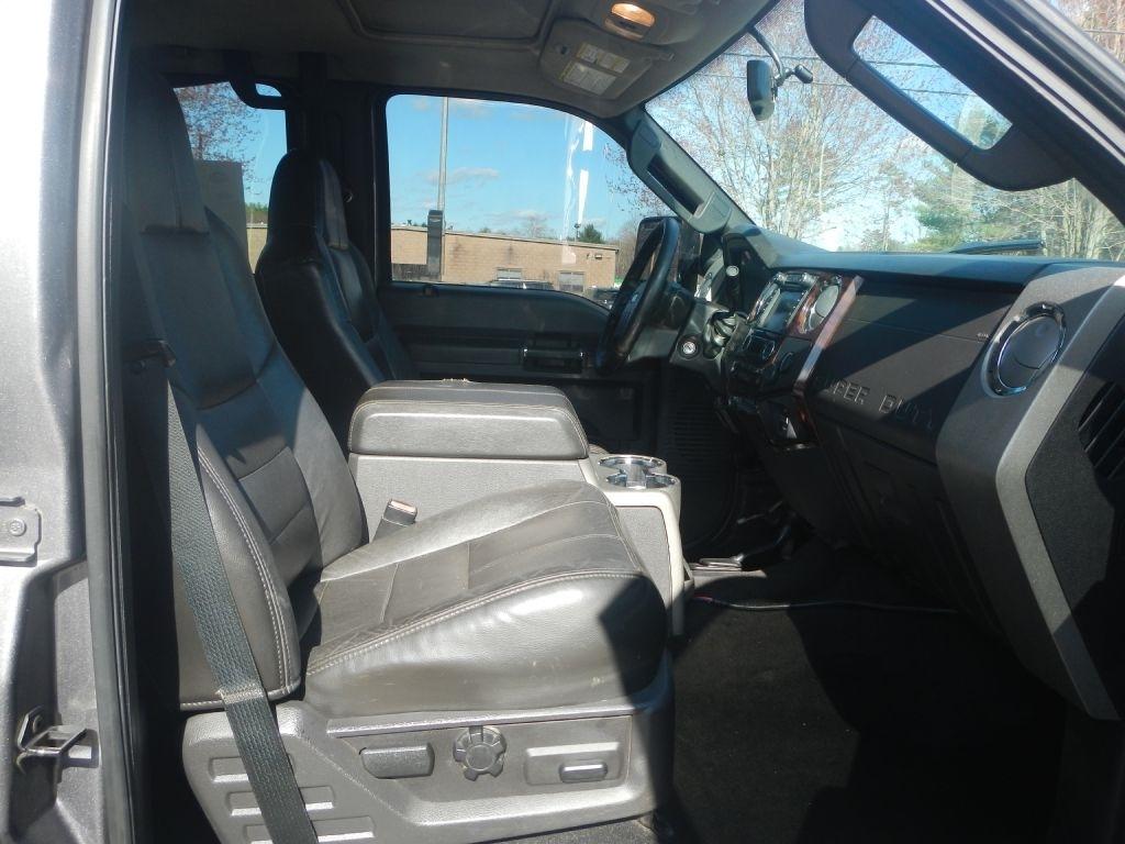 Ford F-350 SD Lariat Crew Cab 4WD 2009