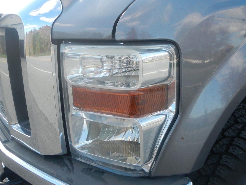 Ford F-350 SD Lariat Crew Cab 4WD 2009