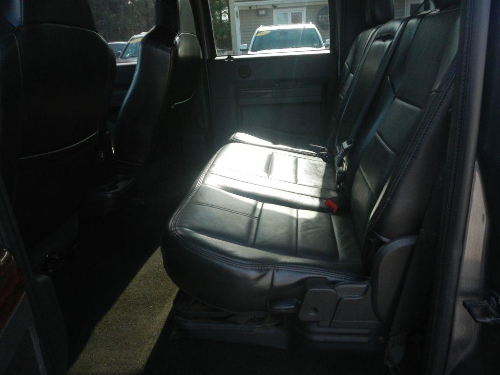 Ford F-350 SD Lariat Crew Cab 4WD 2009