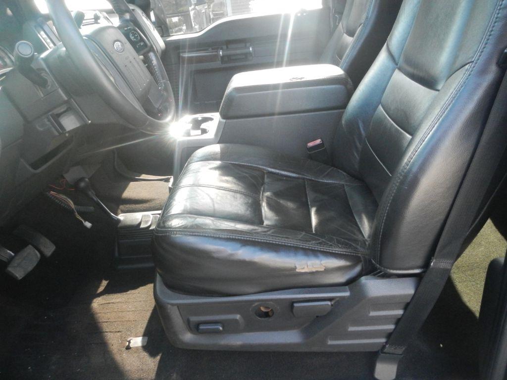 Ford F-350 SD Lariat Crew Cab 4WD 2009