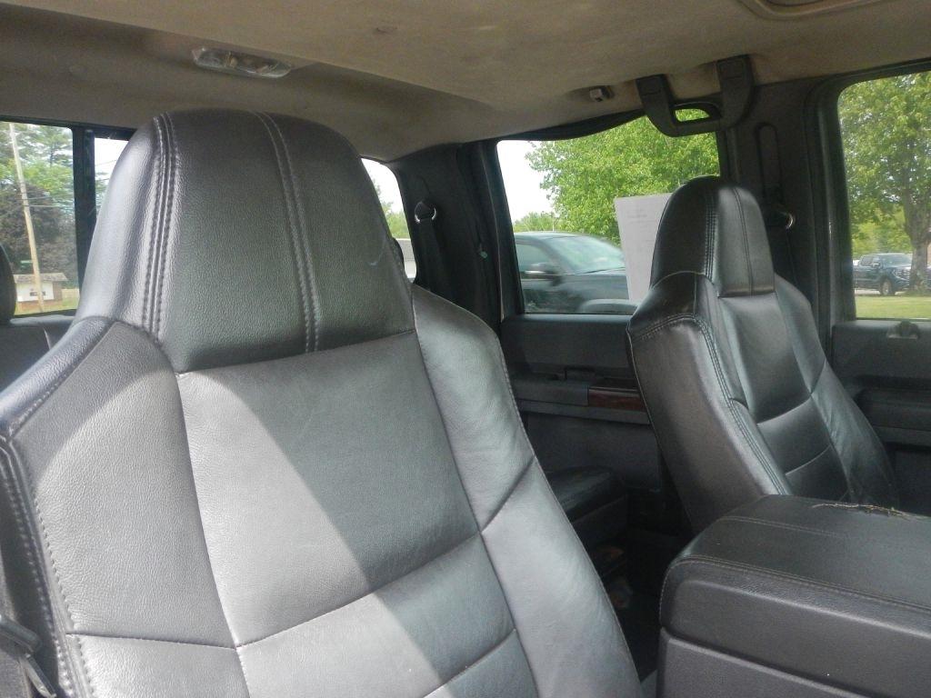 Ford F-350 SD Lariat Crew Cab 4WD 2009
