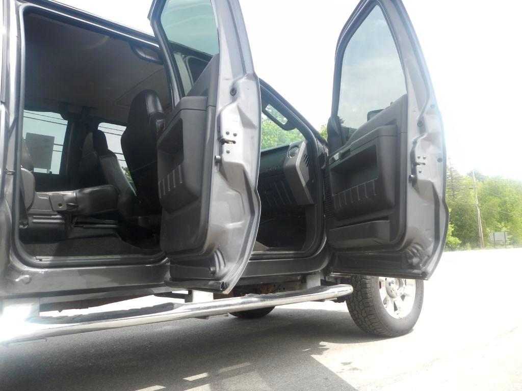 Ford F-350 SD Lariat Crew Cab 4WD 2009