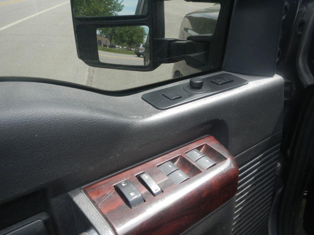 Ford F-350 SD Lariat Crew Cab 4WD 2009