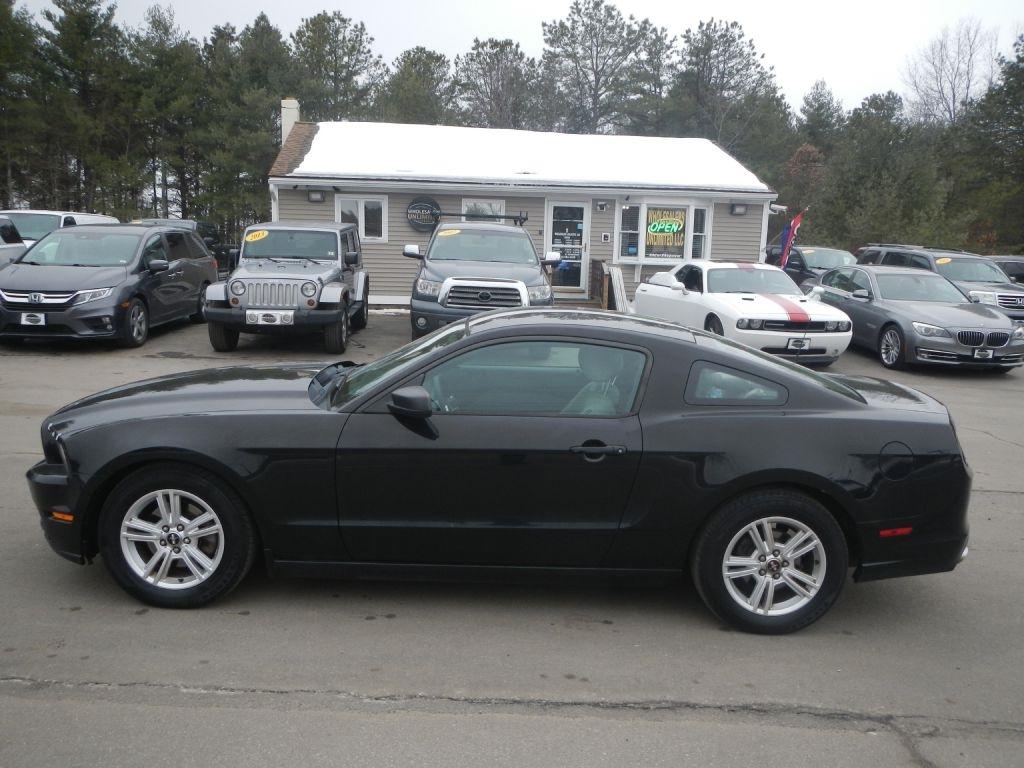 Ford Mustang V6 Coupe 2014