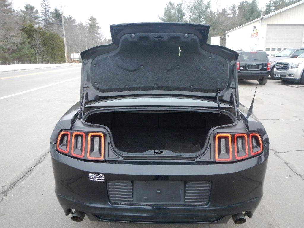 Ford Mustang V6 Coupe 2014