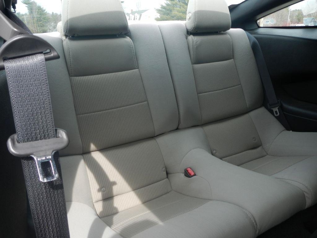 Ford Mustang V6 Coupe 2014