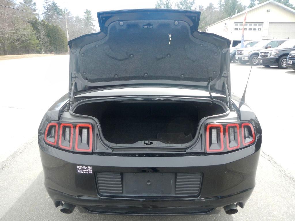 Ford Mustang V6 Coupe 2014