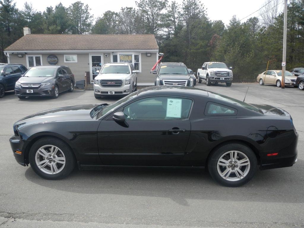 Ford Mustang V6 Coupe 2014