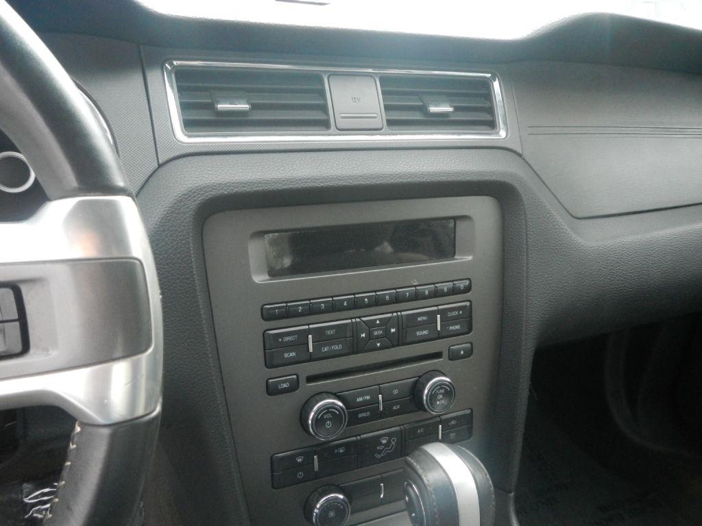 Ford Mustang V6 Coupe 2014