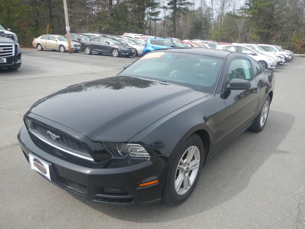 Ford Mustang V6 Coupe 2014