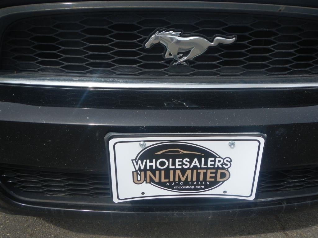 Ford Mustang V6 Coupe 2014