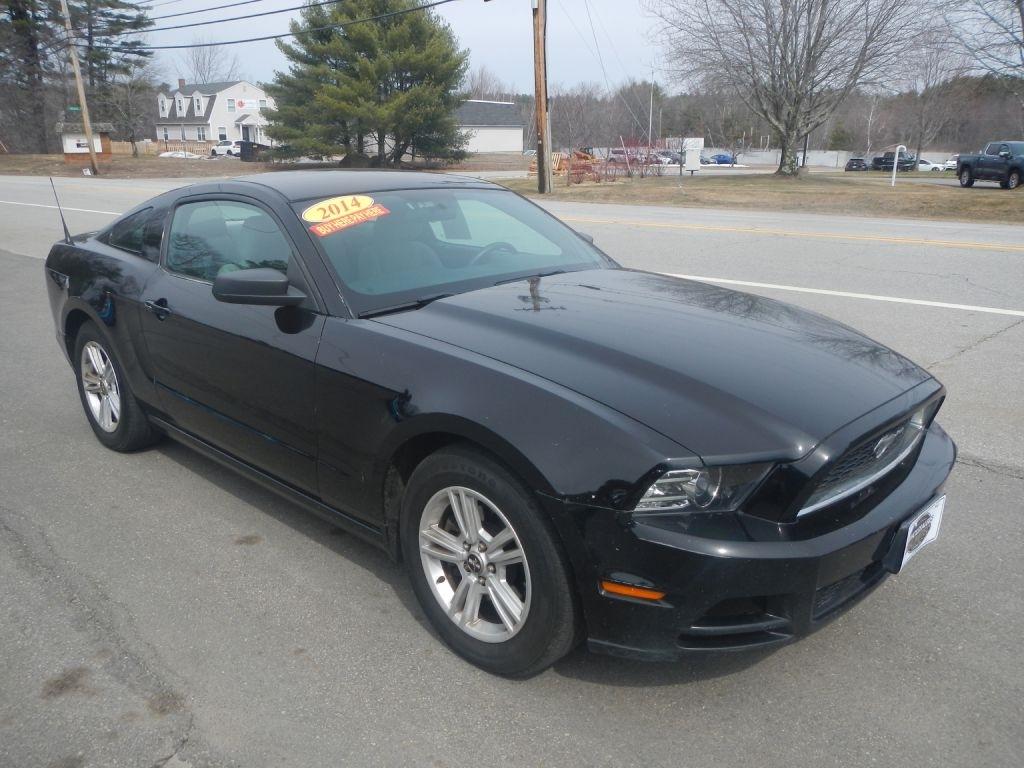 Ford Mustang V6 Coupe 2014