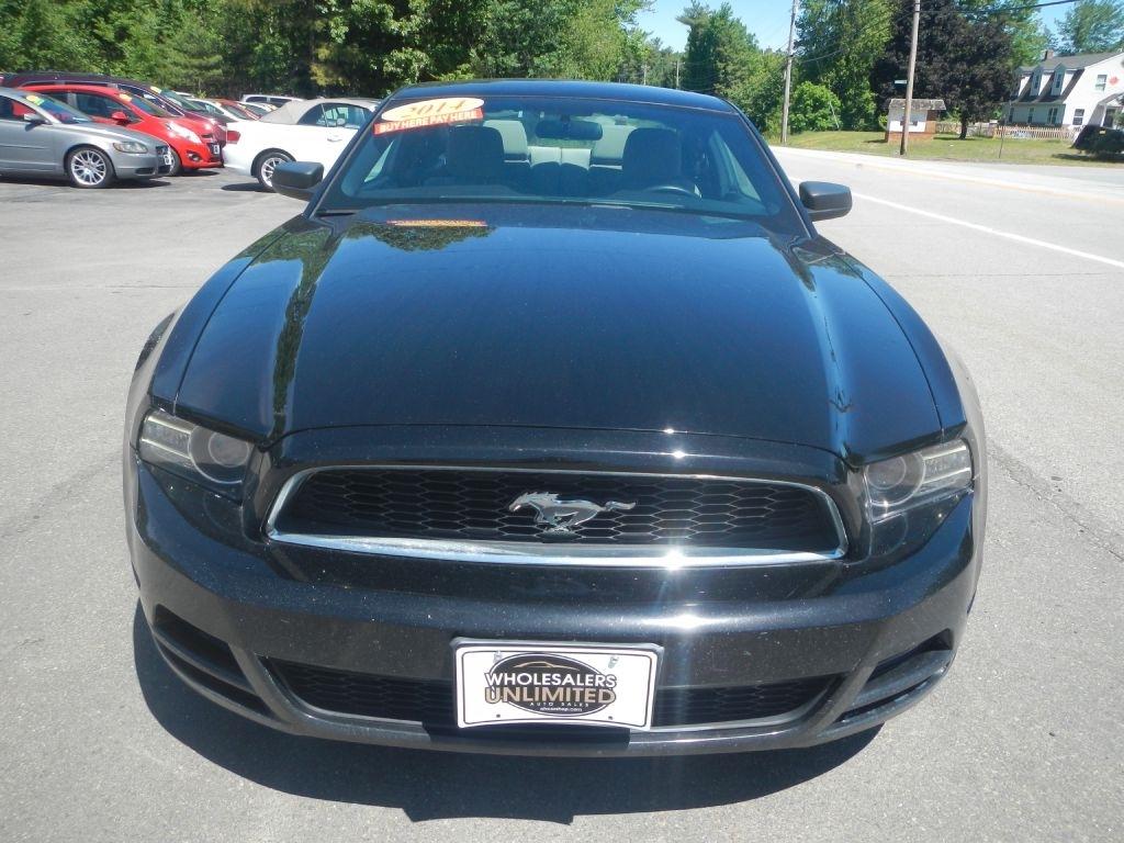 Ford Mustang V6 Coupe 2014