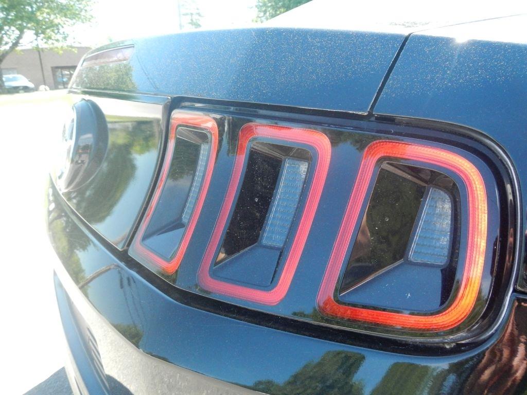 Ford Mustang V6 Coupe 2014