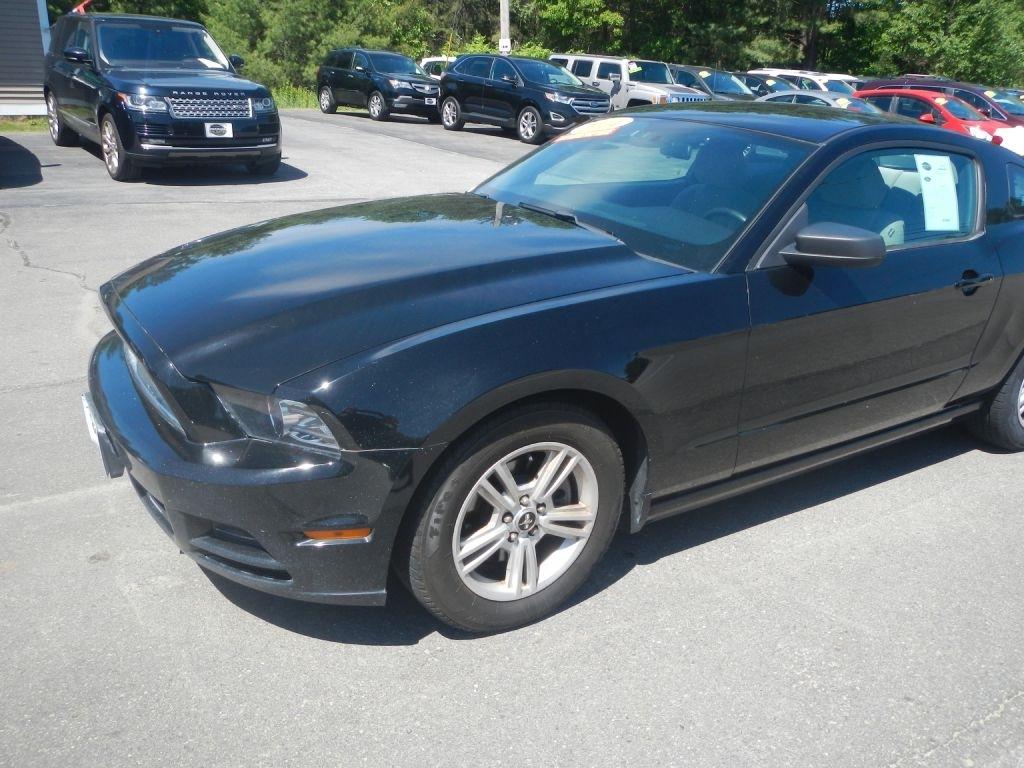 Ford Mustang V6 Coupe 2014