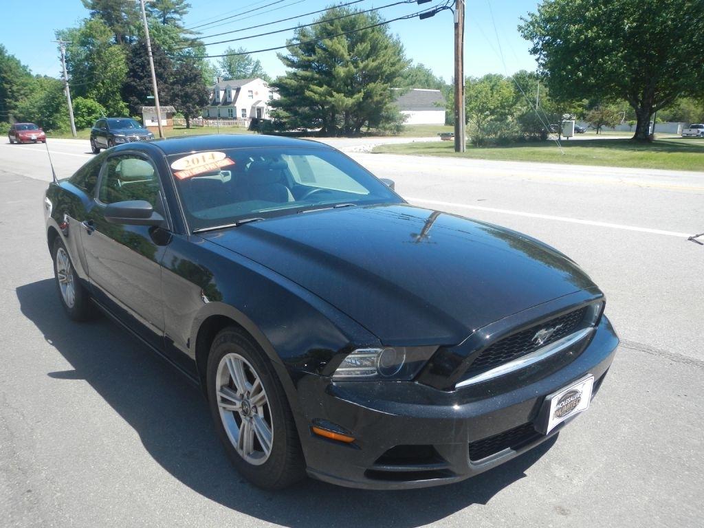 Ford Mustang V6 Coupe 2014